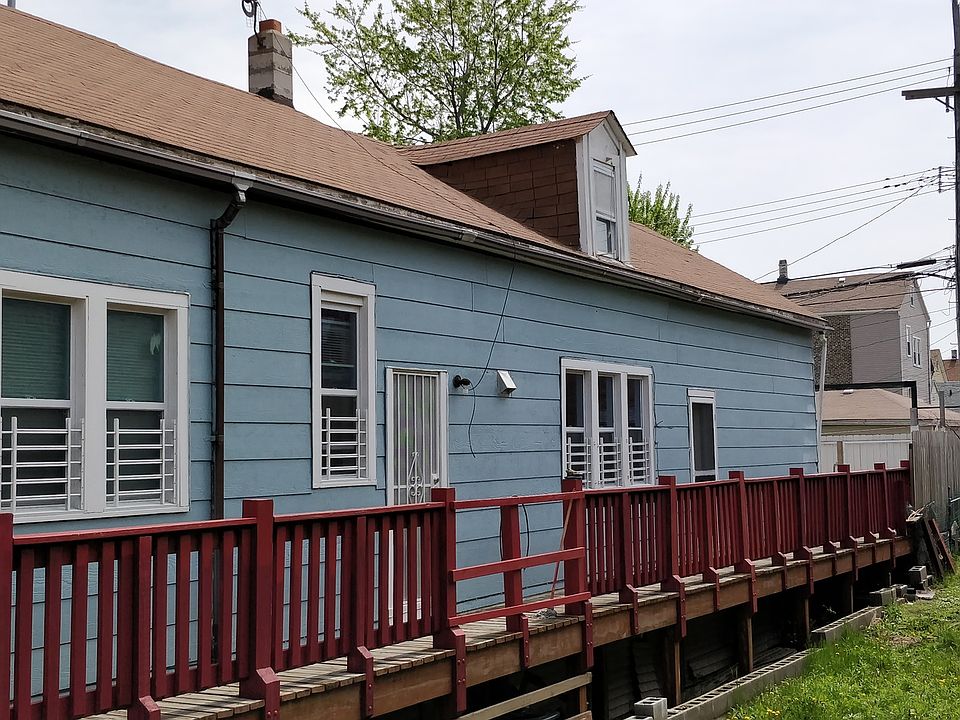 1st image of 3011 S Archer Ave