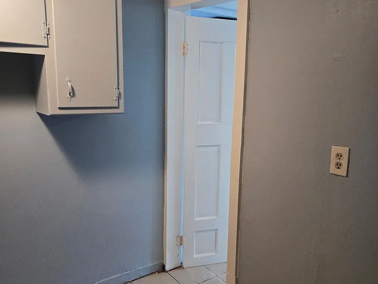 811 Central Ave — Photo 28