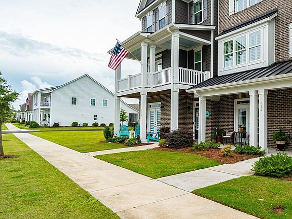 2nd image of 214 Shearwater Lane