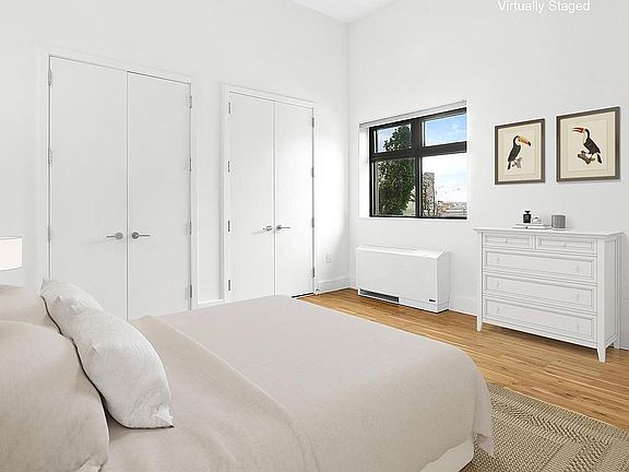 5th image of 360 Furman St Unit Loft 1223