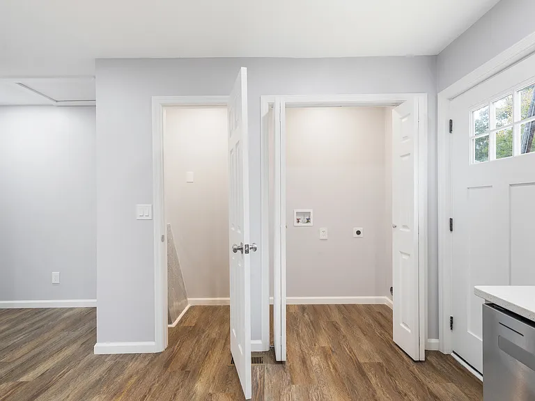 6900 Seaver Dr #1 — Photo 17
