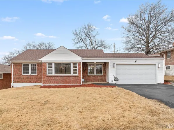 4727 Nelson Dr, Saint Louis, MO 63121