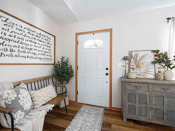 2nd image of 4988 Baycroft Dr