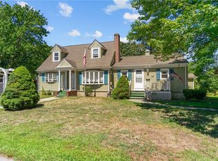 85 Lindy Ave, Warwick, RI 02889
