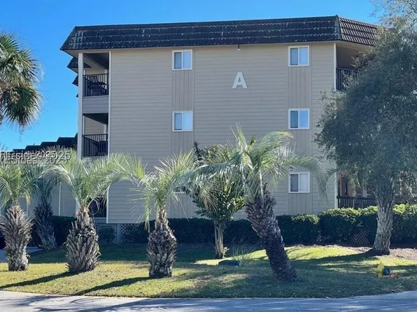 40 Folly Field Rd APT A130, Hilton Head Island, SC 29928