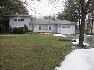 4895 Kraus Rd, Clarence, NY 14031