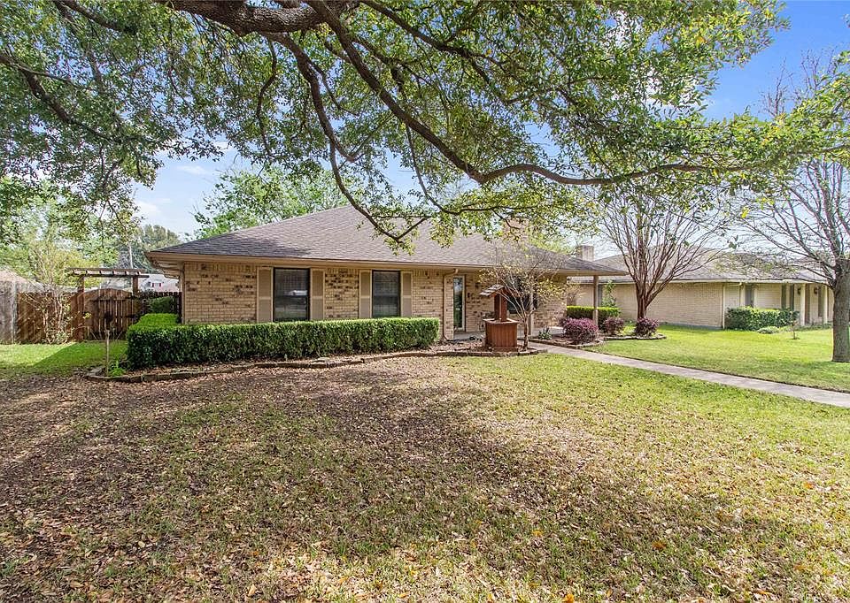 1st image of 2304 William Cir