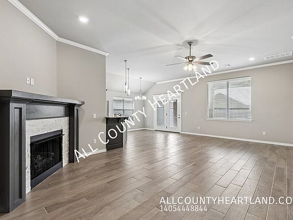 2nd image of 8722 SW 40th Ter