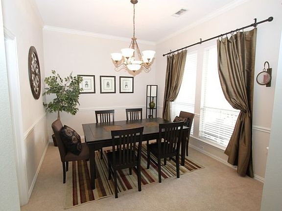 4th image of 1742 Ivy Ln