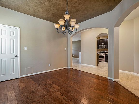4th image of 18723 Cypress Loch Dr