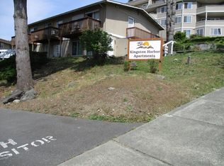 26243 Pennsylvania Ave NE APT 16, Kingston, WA 98346