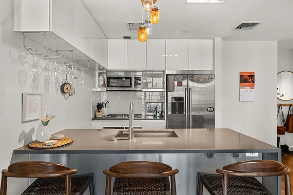 Sold by Nest Seekers International | media 2