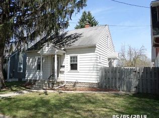 819 Williston Ave, Waterloo, IA 50702