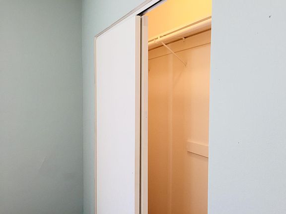 5th image of 234 Elm Ave #A
