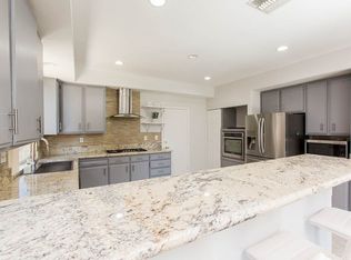 7430 Calvin Ave, Reseda, CA 91335