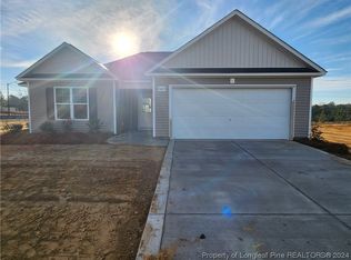 4603 Revelstroke Rd, Hope Mills, NC 28348