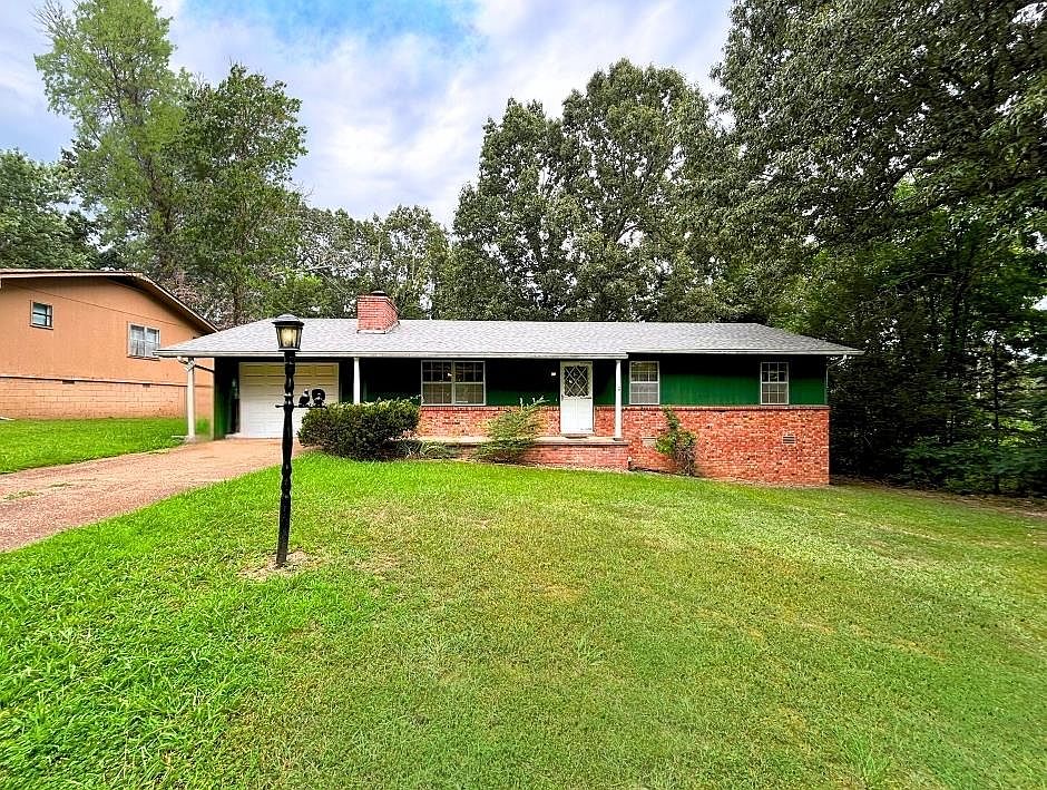 1st image of 108 Cameo Ln