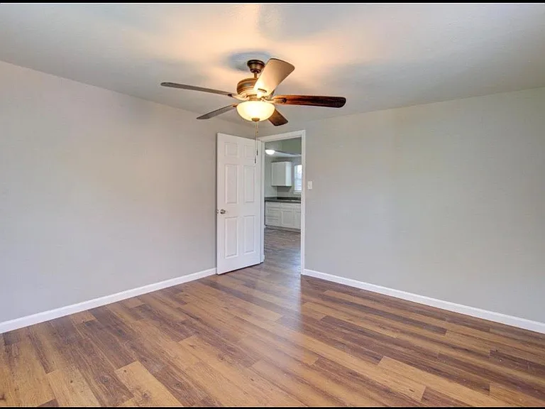 7957 Ritz St — Photo 5