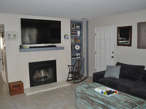 3rd image of 5026 Collwood Way Unit 68