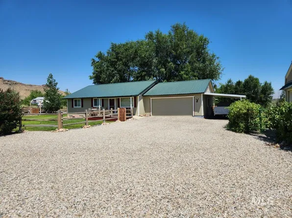 1846 Highway 201, Adrian, OR 97901