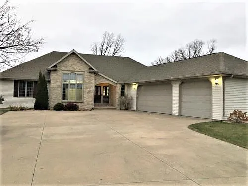 9429 Rosebud Ln Photo 1