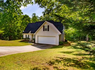 20 Stephens Ct, Covington, GA 30016