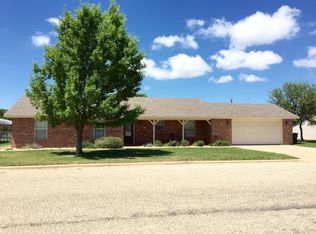 104 Bruce St, Brady, TX 76825