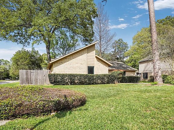 3rd image of 3203 Silver Falls Dr