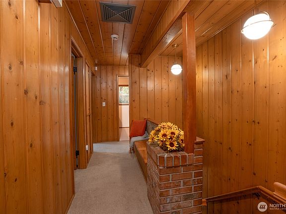 4th image of 11405 Interlaaken Drive SW