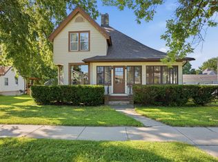 522 Washington Ave, Wisconsin Dells, WI 53965