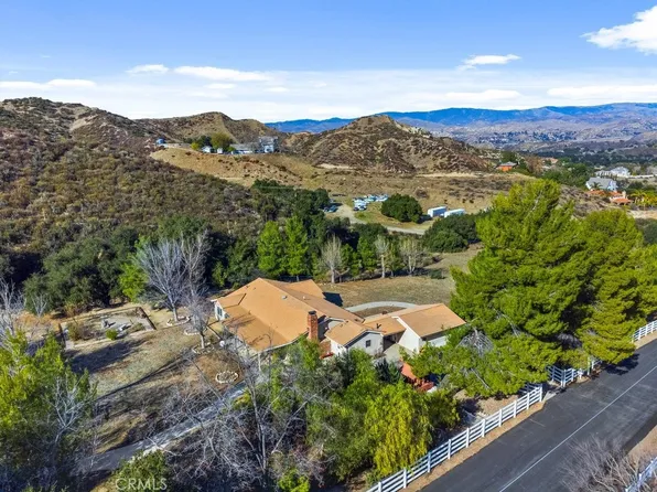 26615 Mountain Park Rd, Canyon Country, CA 91387