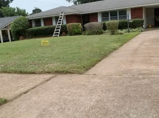 4563 Westmont Rd, Memphis, TN 38109