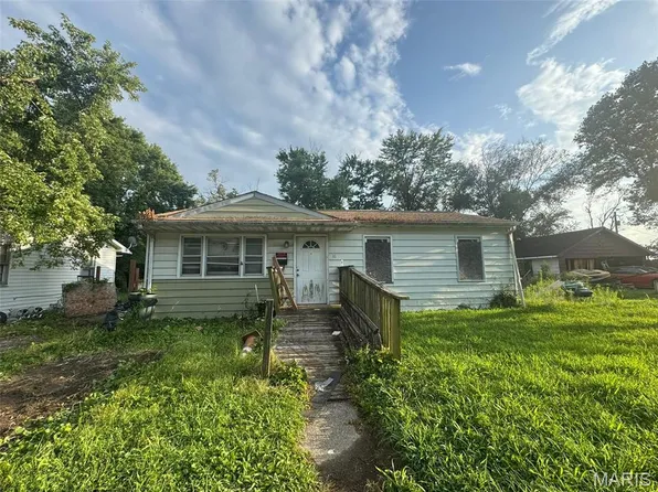 16 School St, Cahokia, IL 62206