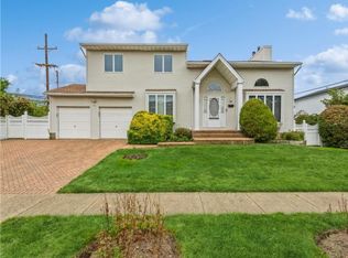 101 Fulton Ave, Atlantic Beach, NY 11509