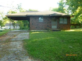 604 Streck Ln, Warrensburg, MO 64093