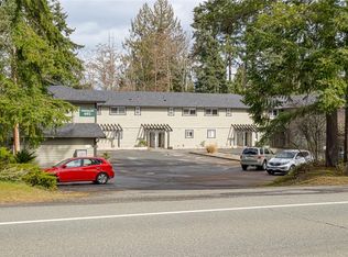 495 1st Ave W #8, Qualicum Beach, BC V9K1P1