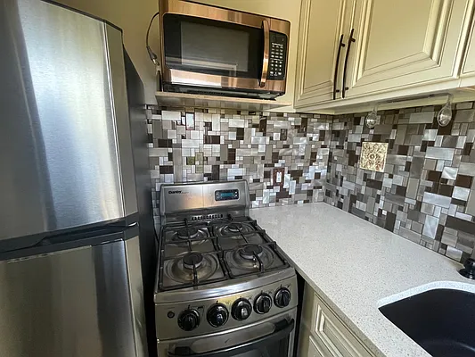 Rented by Nest Seekers International | media 21