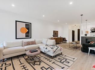 8568 Burton Way APT 108, Los Angeles, CA 90048