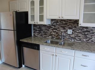 8615 Bella Vista Dr, Boca Raton, FL 33433