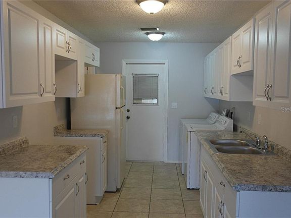 2nd image of 606 Ridge Ter #606