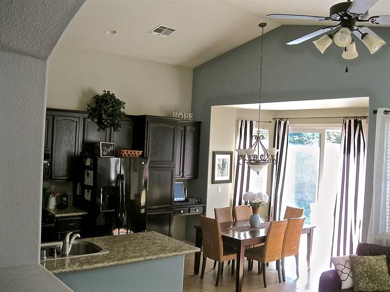 1st image of 10726 Byington Way