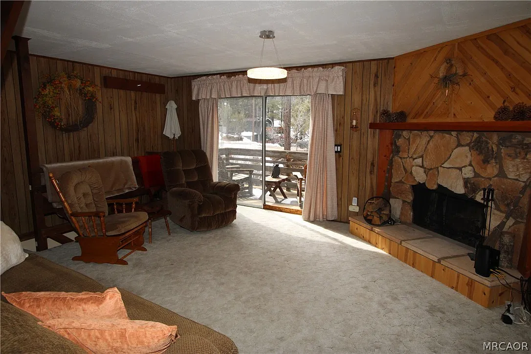 2 bed, 1.0 bath, 1068 sqft, $1,600 — Photo 4