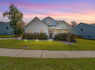 575 Pendleton Dr, Moncks Corner, SC 29461