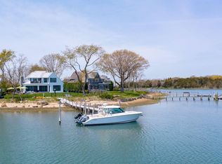 82 Harbor Dr, Sag Harbor, NY 11963