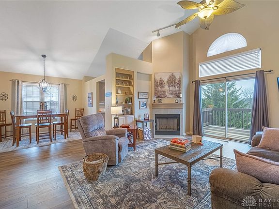 3rd image of 6865 Cedar Cove Dr