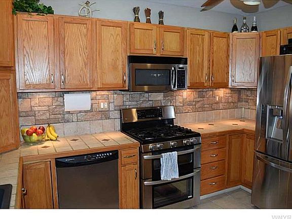 4th image of 120 Wildwood Pl