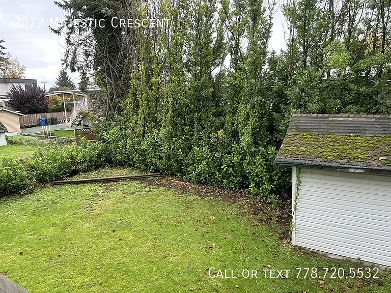 2073 Majestic Cres — Photo 30