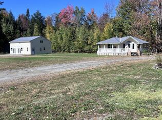 43 Green Rd, Fairfield, ME 04937