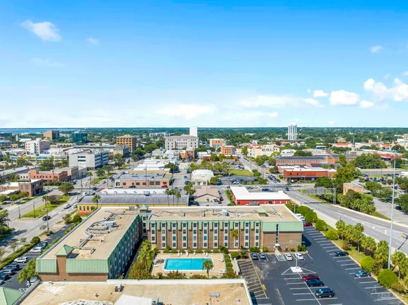 224 E Garden St APT 407, Pensacola, FL 32502