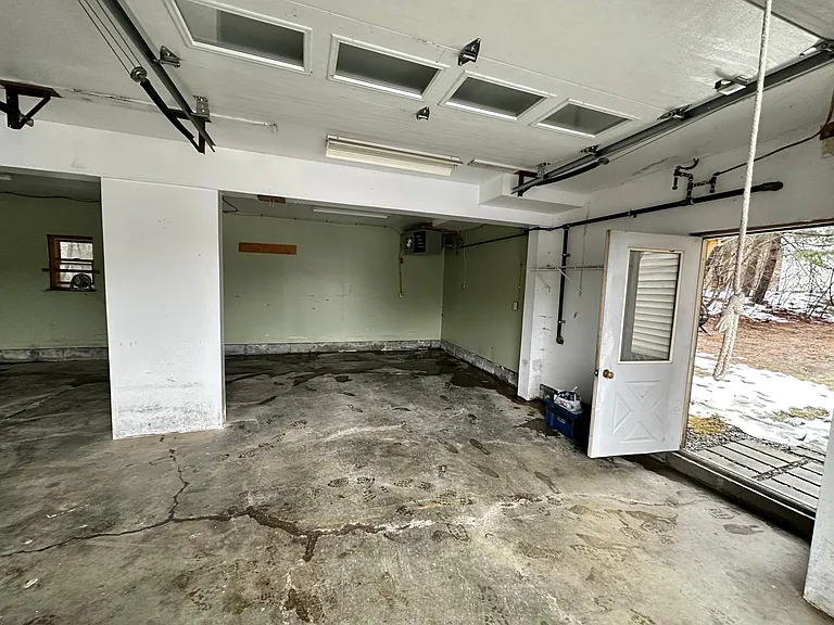147 Lincoln St #3 — Photo 11